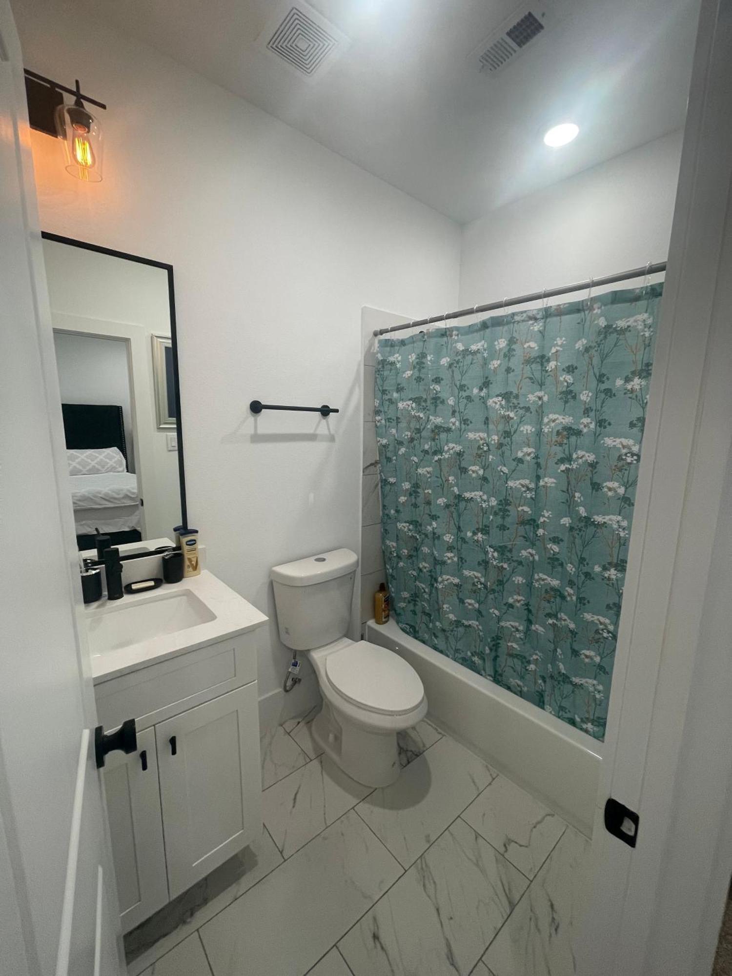 Comfortable 3 Bedroom - Heart Of Texas Medical Center Houston Exterior foto
